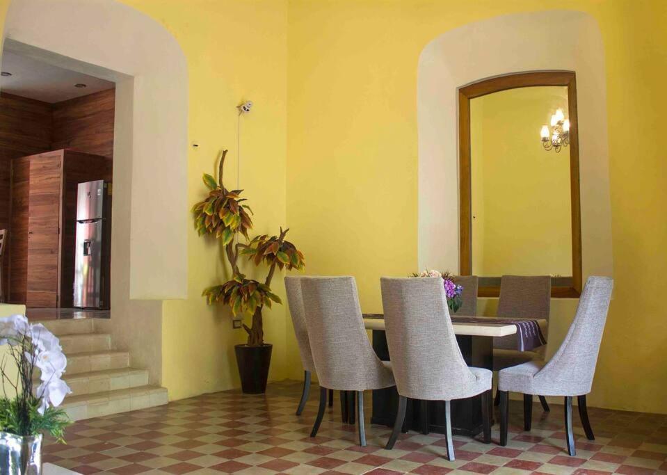 Casona Xtabay, En El Centro De Valladolid Villa Valladolid  Buitenkant foto
